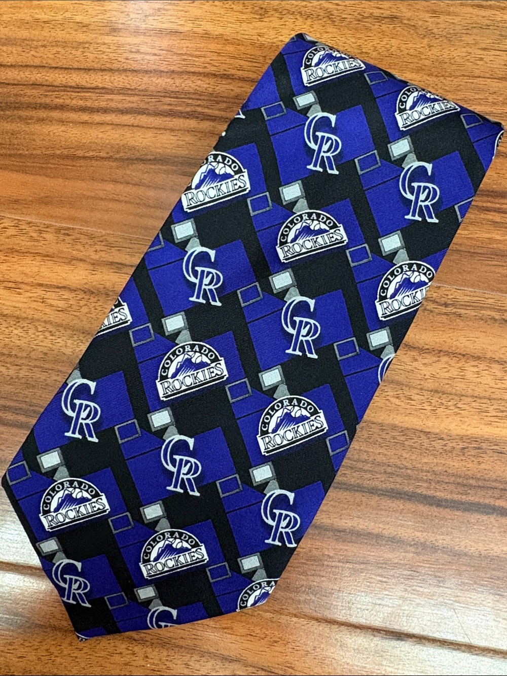 MLB‎ by Eagle Neckwear Colorado Rockies Silk Tie
